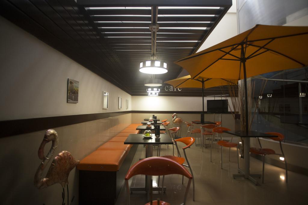 Hotel Ginebra Lima Extérieur photo
