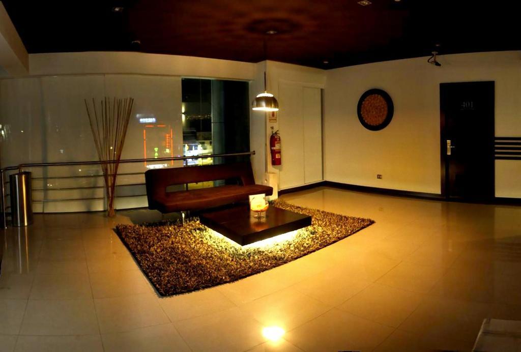 Hotel Ginebra Lima Extérieur photo