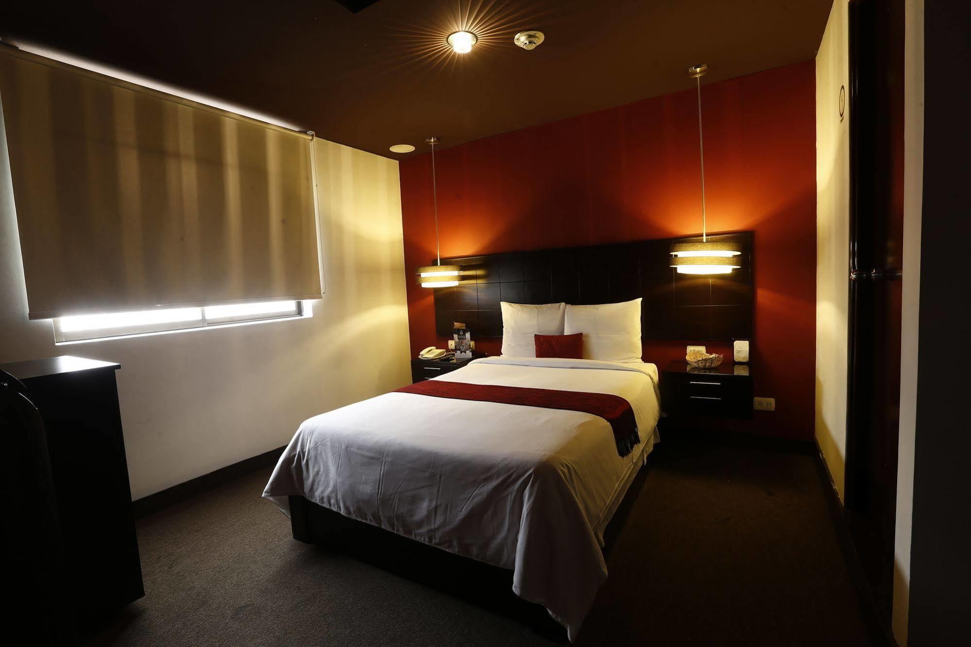 Hotel Ginebra Lima Extérieur photo