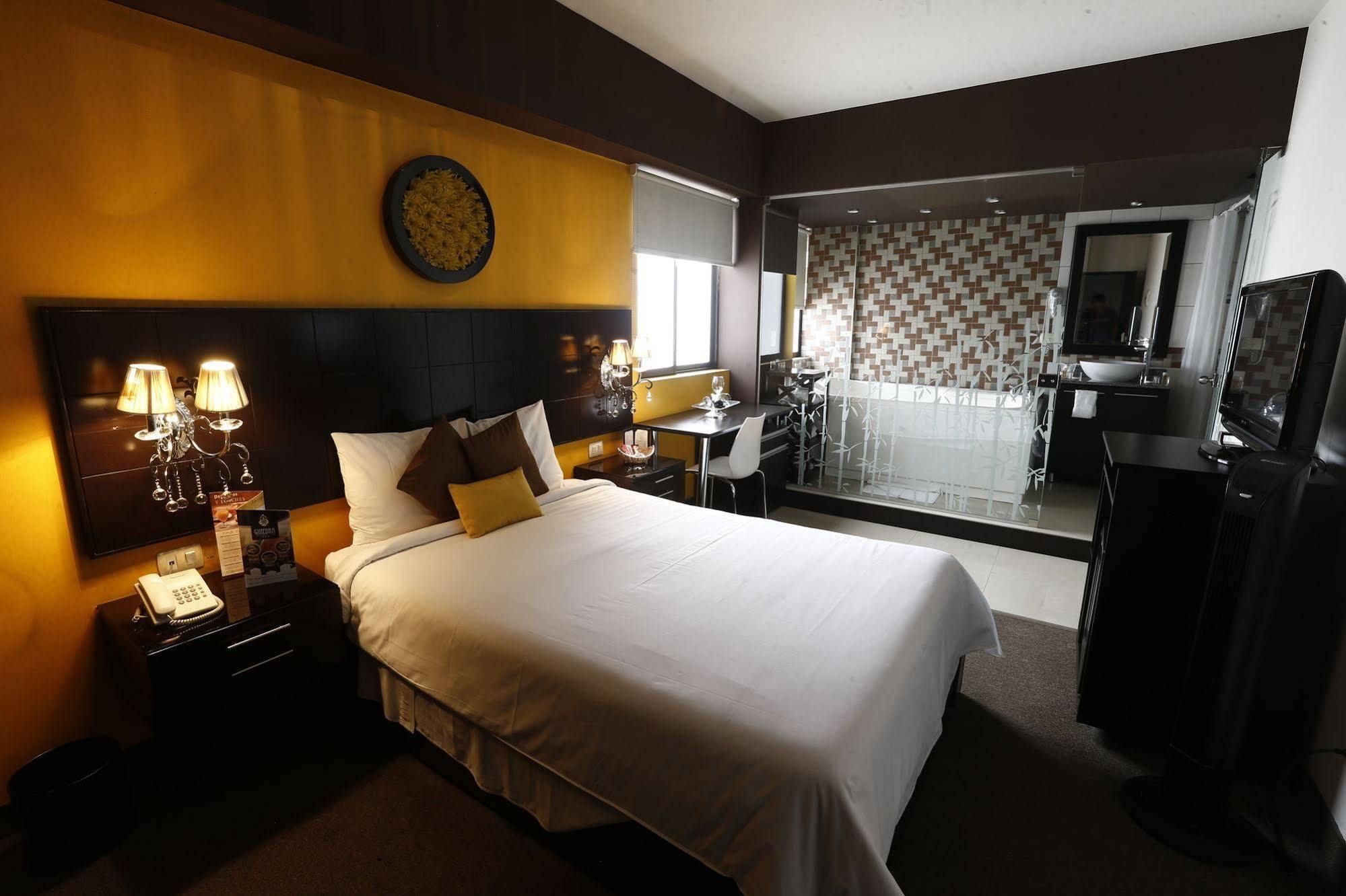 Hotel Ginebra Lima Extérieur photo